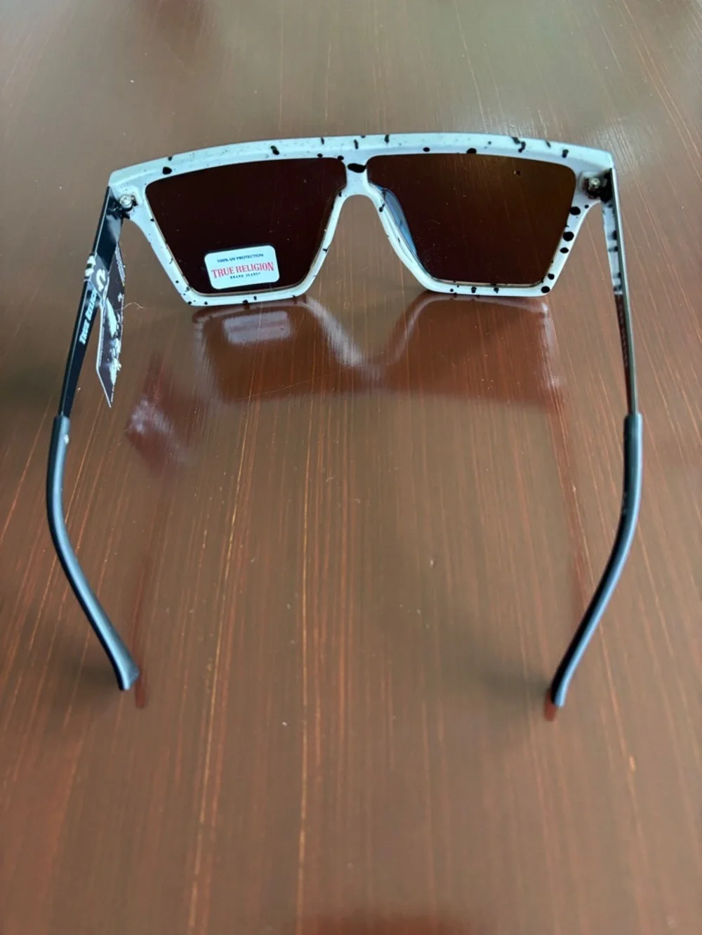 True Religion 100% UV protection flat top frame,blue mirror lens,CAT 3